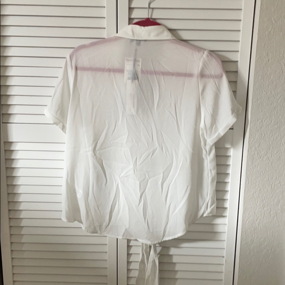 White Collar Tie Blouse - Picture 2 of 2